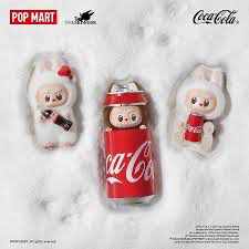 בובת לבובו מקורית כ-16 ס''מ דגם Coca-Cola מבית Pop Mart